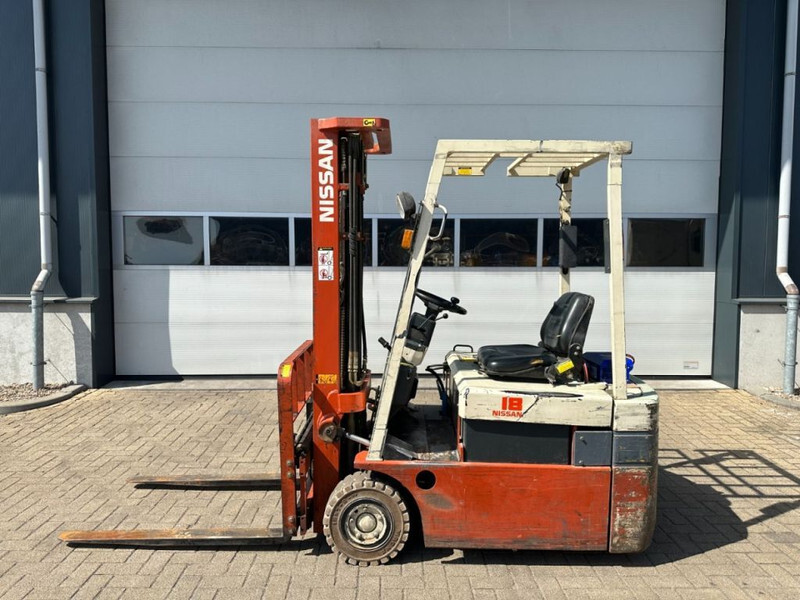 Nissan N01L18U 1.8 ton Triplex Freelift Sideshift Elektra Heftruck Accu 2016 ! - رافعة شوكية كهربائية: صور 1 Nissan N01L18U 1.8 ton Triplex Freelift Sideshift Elektra Heftruck Accu 2016 ! - رافعة شوكية كهربائية: صور 1