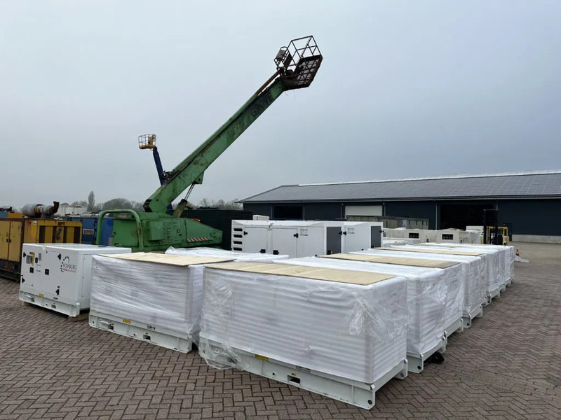 Perkins 1104C-44TAG2 Leroy Somer 110 kVA Silent generatorset LOADSHARING / SYNCHRONISING TO GRID - مجموعة المولدات: صور 2 Perkins 1104C-44TAG2 Leroy Somer 110 kVA Silent generatorset LOADSHARING / SYNCHRONISING TO GRID - مجموعة المولدات: صور 2