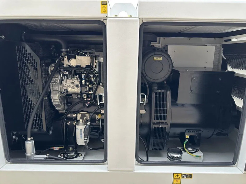 Perkins 1104C-44TAG2 Leroy Somer 110 kVA Silent generatorset LOADSHARING / SYNCHRONISING TO GRID - مجموعة المولدات: صور 3 Perkins 1104C-44TAG2 Leroy Somer 110 kVA Silent generatorset LOADSHARING / SYNCHRONISING TO GRID - مجموعة المولدات: صور 3
