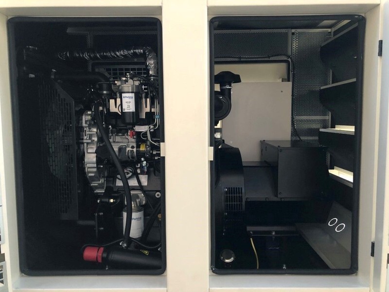 Perkins 33 kVA Supersilent generatorset - مجموعة المولدات: صور 2 Perkins 33 kVA Supersilent generatorset - مجموعة المولدات: صور 2