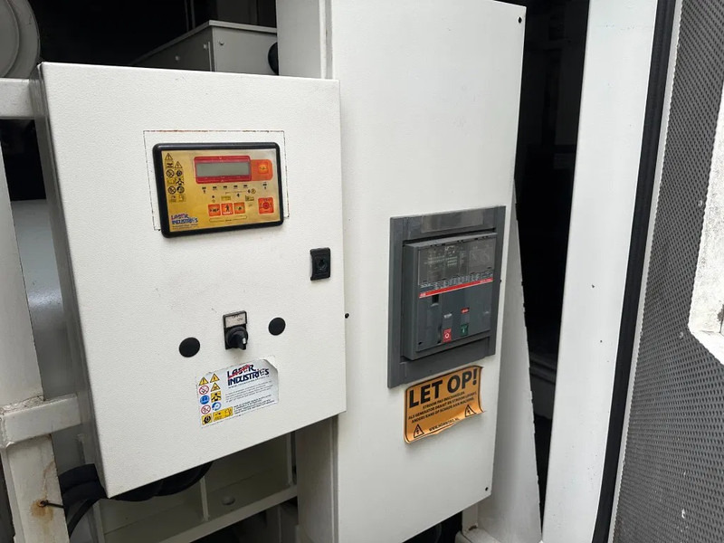 Perkins 4006-23TAG3A Stamford 900 kVA Silent generatorset - مجموعة المولدات: صور 2 Perkins 4006-23TAG3A Stamford 900 kVA Silent generatorset - مجموعة المولدات: صور 2