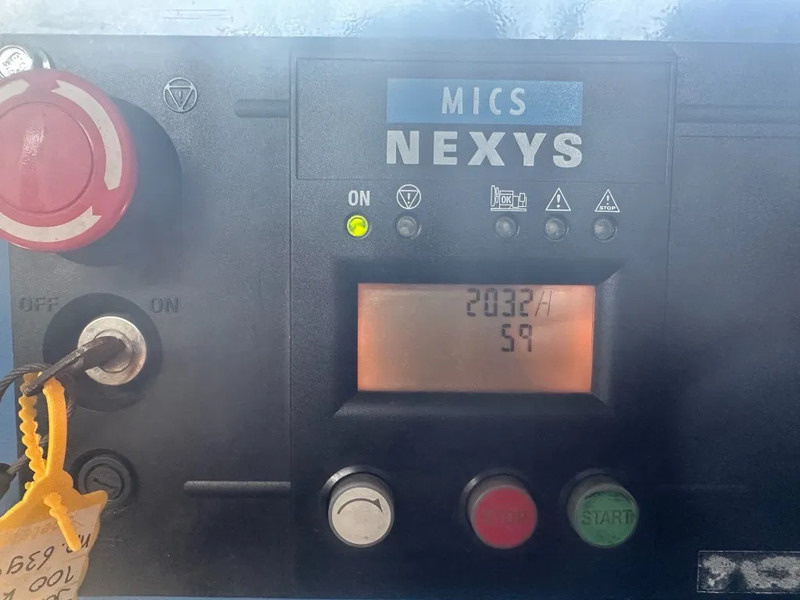 SDMO JS100K John Deere Leroy Somer 100 kVA generatorset - مجموعة المولدات: صور 4 SDMO JS100K John Deere Leroy Somer 100 kVA generatorset - مجموعة المولدات: صور 4