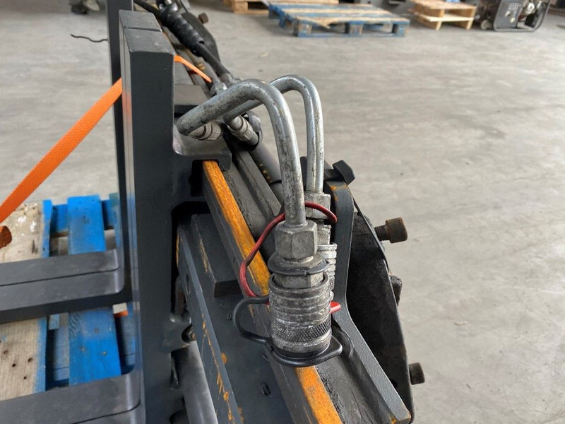 شوكات Still FEM2 Vorkenbord Positioner Vorkenversteller Sideshift: صور 11 شوكات Still FEM2 Vorkenbord Positioner Vorkenversteller Sideshift: صور 11