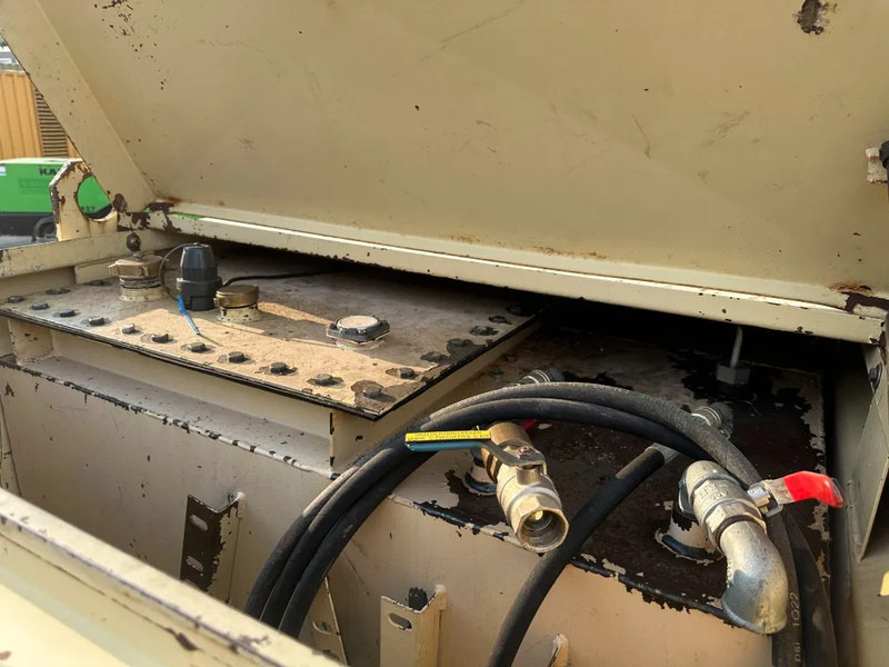 Tolsma Kiwa IBC 3000 liter Dieseltank Milieutank - حاوية شحن: صور 5 Tolsma Kiwa IBC 3000 liter Dieseltank Milieutank - حاوية شحن: صور 5