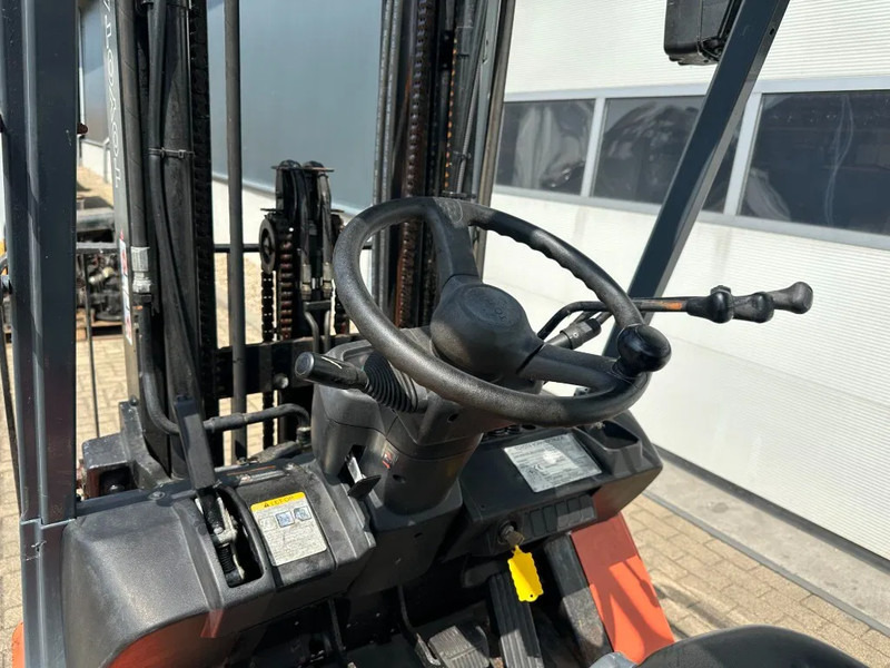 رافعة شوكية تعمل بالغاز Toyota 2.5 ton Triplex Freelift Sideshift LPG Heftruck: صور 10