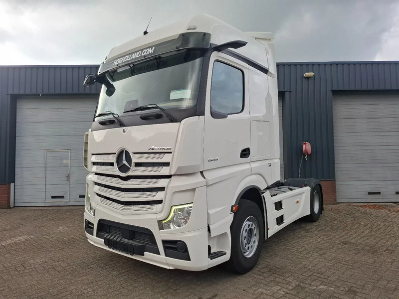 Mercedes-Benz Actros 1945 More PCS in stock - شاحنة جرار: صور 2 Mercedes-Benz Actros 1945 More PCS in stock - شاحنة جرار: صور 2
