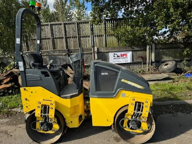 Bomag BW 120 AD-5 - مدحلة الأسفلت: صور 3 Bomag BW 120 AD-5 - مدحلة الأسفلت: صور 3