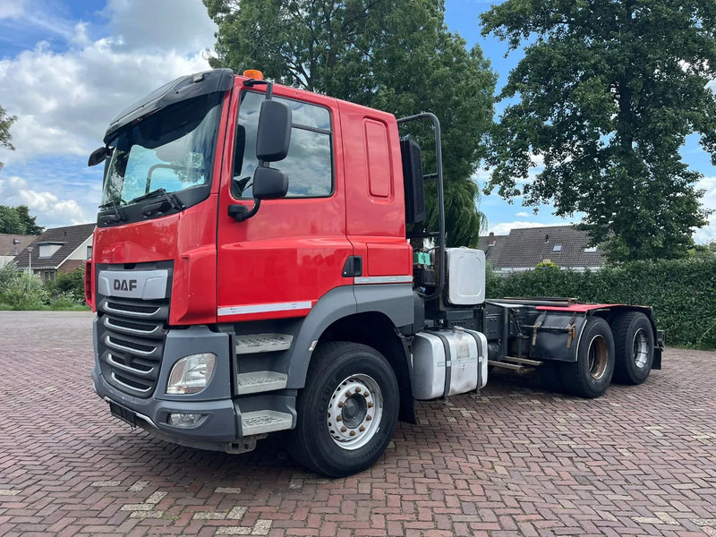 DAF CF 530 FAT intarder - بصندوق مغلق شاحنة: صور 1 DAF CF 530 FAT intarder - بصندوق مغلق شاحنة: صور 1