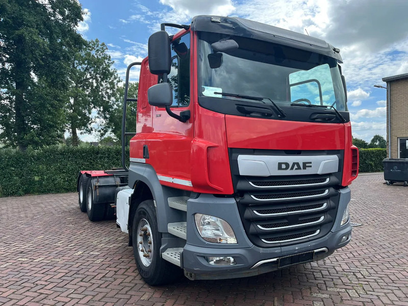 DAF CF 530 FAT intarder - بصندوق مغلق شاحنة: صور 4 DAF CF 530 FAT intarder - بصندوق مغلق شاحنة: صور 4