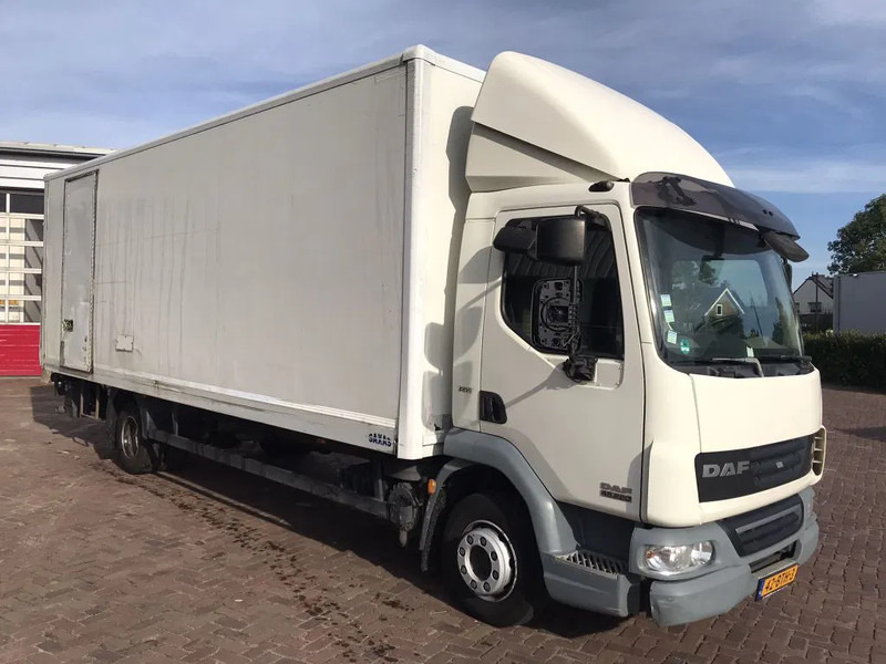 DAF LF 45 12.220 EURO 5 EEV - بصندوق مغلق شاحنة: صور 1 DAF LF 45 12.220 EURO 5 EEV - بصندوق مغلق شاحنة: صور 1