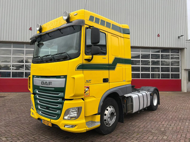 DAF XF 440 FT EURO 6 LUCHTGEVEERDE VOORAS - شاحنة جرار: صور 3 DAF XF 440 FT EURO 6 LUCHTGEVEERDE VOORAS - شاحنة جرار: صور 3