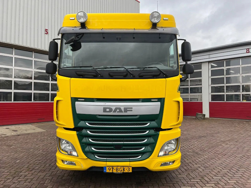 DAF XF 440 FT EURO 6 LUCHTGEVEERDE VOORAS - شاحنة جرار: صور 2 DAF XF 440 FT EURO 6 LUCHTGEVEERDE VOORAS - شاحنة جرار: صور 2