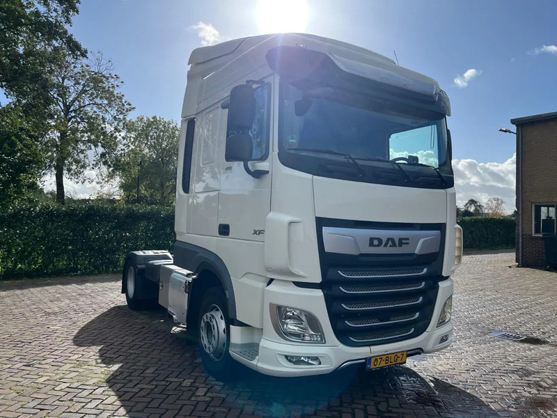 DAF XF 450 FT - شاحنة جرار: صور 4 DAF XF 450 FT - شاحنة جرار: صور 4
