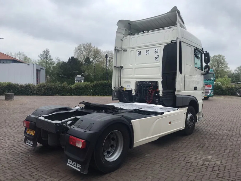 DAF XF 460 FT EURO 6 - شاحنة جرار: صور 4 DAF XF 460 FT EURO 6 - شاحنة جرار: صور 4