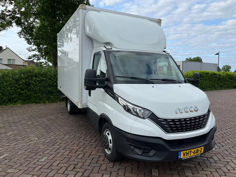 Iveco Daily 35C16 Achterdeuren (15 diverse modellen op voorraad) - الشاحنات الصغيرة صندوق مغلق, الشاحنات الصغيرة كابينة مزدوجة: صور 4 Iveco Daily 35C16 Achterdeuren (15 diverse modellen op voorraad) - الشاحنات الصغيرة صندوق مغلق, الشاحنات الصغيرة كابينة مزدوجة: صور 4