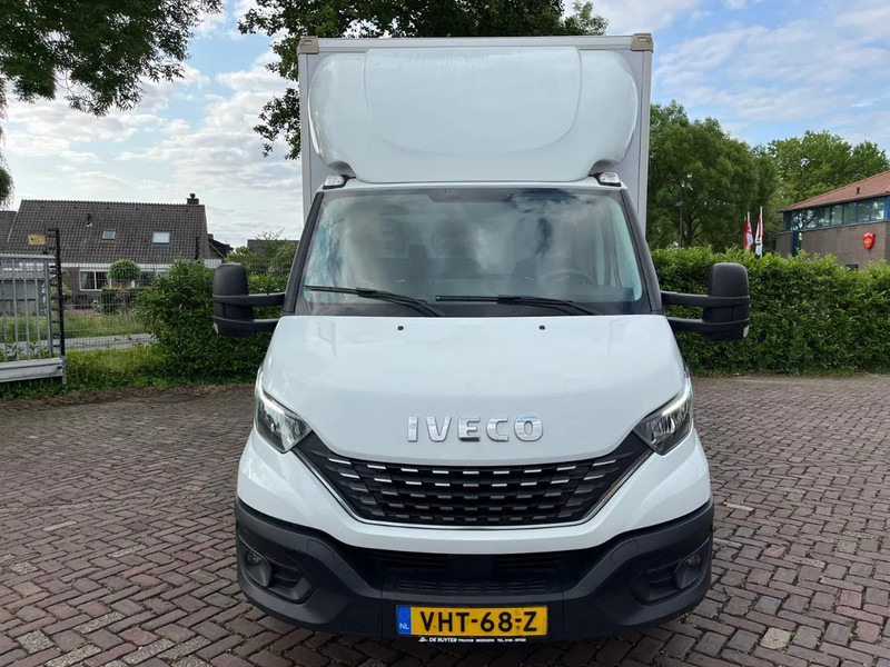 Iveco Daily 35C16 Achterdeuren (15 diverse modellen op voorraad) - الشاحنات الصغيرة صندوق مغلق, الشاحنات الصغيرة كابينة مزدوجة: صور 3 Iveco Daily 35C16 Achterdeuren (15 diverse modellen op voorraad) - الشاحنات الصغيرة صندوق مغلق, الشاحنات الصغيرة كابينة مزدوجة: صور 3