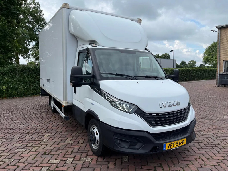 Iveco Daily 35C16 Achterdeuren (15 diverse modellen op voorraad) - الشاحنات الصغيرة صندوق مغلق, الشاحنات الصغيرة كابينة مزدوجة: صور 4 Iveco Daily 35C16 Achterdeuren (15 diverse modellen op voorraad) - الشاحنات الصغيرة صندوق مغلق, الشاحنات الصغيرة كابينة مزدوجة: صور 4
