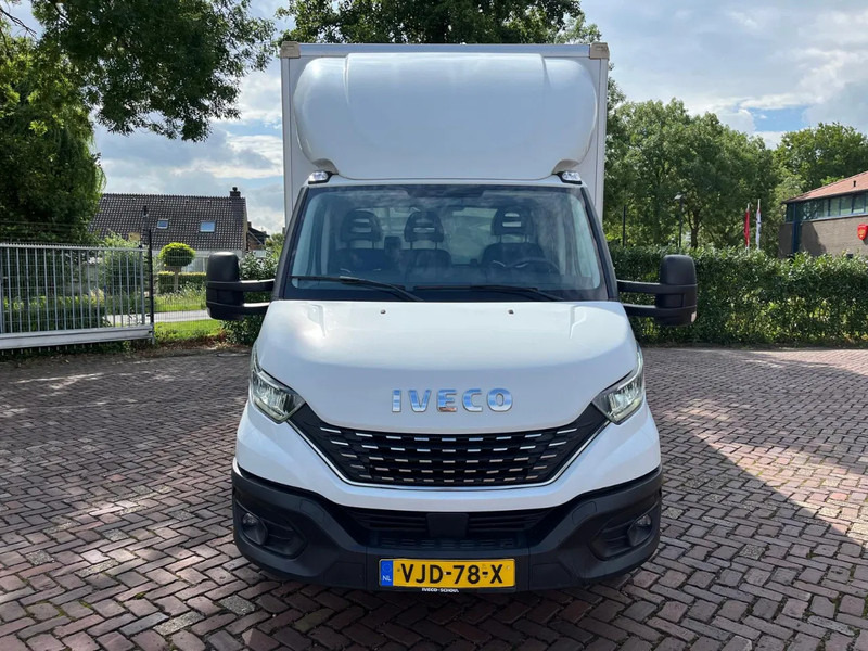 Iveco Daily 35C16 Laadklep (15 diverse modellen op voorraad) - الشاحنات الصغيرة صندوق مغلق, الشاحنات الصغيرة كابينة مزدوجة: صور 3 Iveco Daily 35C16 Laadklep (15 diverse modellen op voorraad) - الشاحنات الصغيرة صندوق مغلق, الشاحنات الصغيرة كابينة مزدوجة: صور 3