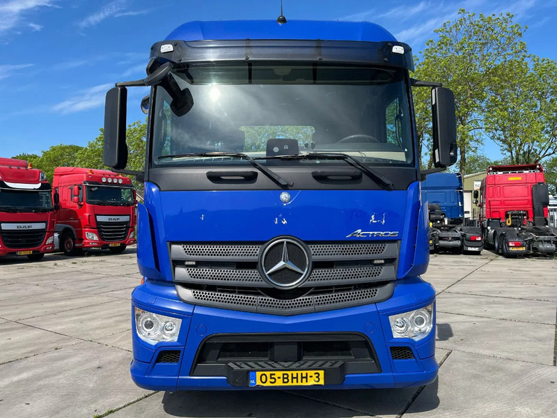 Mercedes-Benz Actros 1940 - شاحنة جرار: صور 2 Mercedes-Benz Actros 1940 - شاحنة جرار: صور 2
