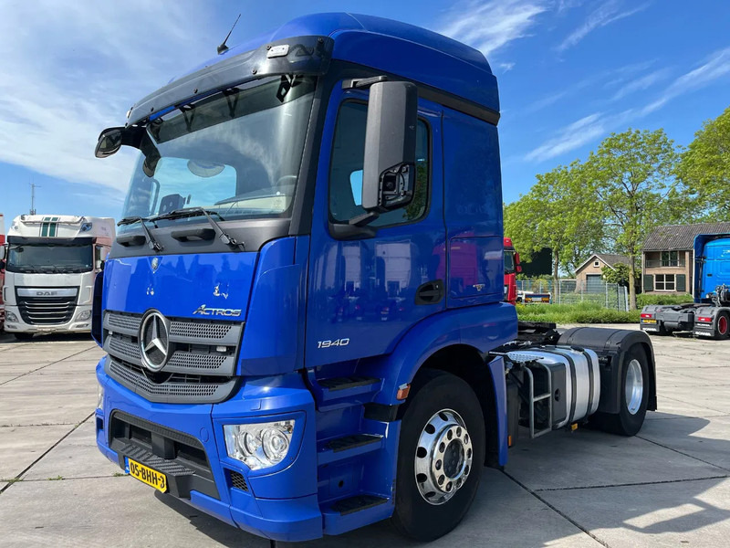Mercedes-Benz Actros 1940 - شاحنة جرار: صور 4 Mercedes-Benz Actros 1940 - شاحنة جرار: صور 4
