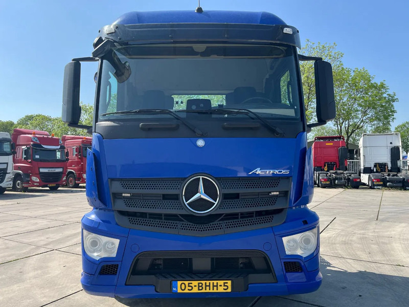 Mercedes-Benz Actros 1940 - شاحنة جرار: صور 2 Mercedes-Benz Actros 1940 - شاحنة جرار: صور 2