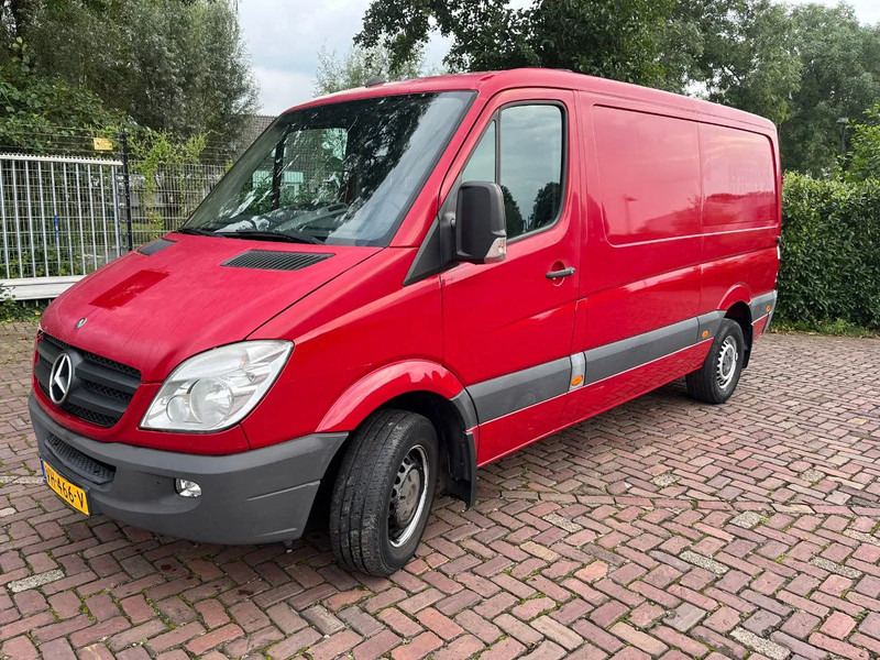 Mercedes-Benz Sprinter 313 CDI L2H1 - فان: صور 3 Mercedes-Benz Sprinter 313 CDI L2H1 - فان: صور 3