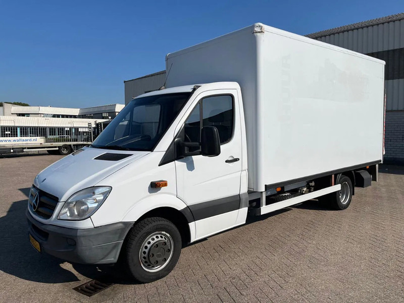 Mercedes-Benz Sprinter 513 2.2 CDI - الشاحنات الصغيرة صندوق مغلق, الشاحنات الصغيرة كابينة مزدوجة: صور 1 Mercedes-Benz Sprinter 513 2.2 CDI - الشاحنات الصغيرة صندوق مغلق, الشاحنات الصغيرة كابينة مزدوجة: صور 1