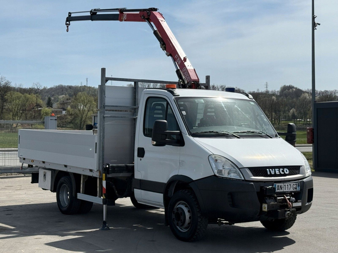 Iveco Daily 65C14 Pritsche 3,75 m FASSI F38 A.22 - الشاحنات الصغيرة المسطحة: صور 2 Iveco Daily 65C14 Pritsche 3,75 m FASSI F38 A.22 - الشاحنات الصغيرة المسطحة: صور 2