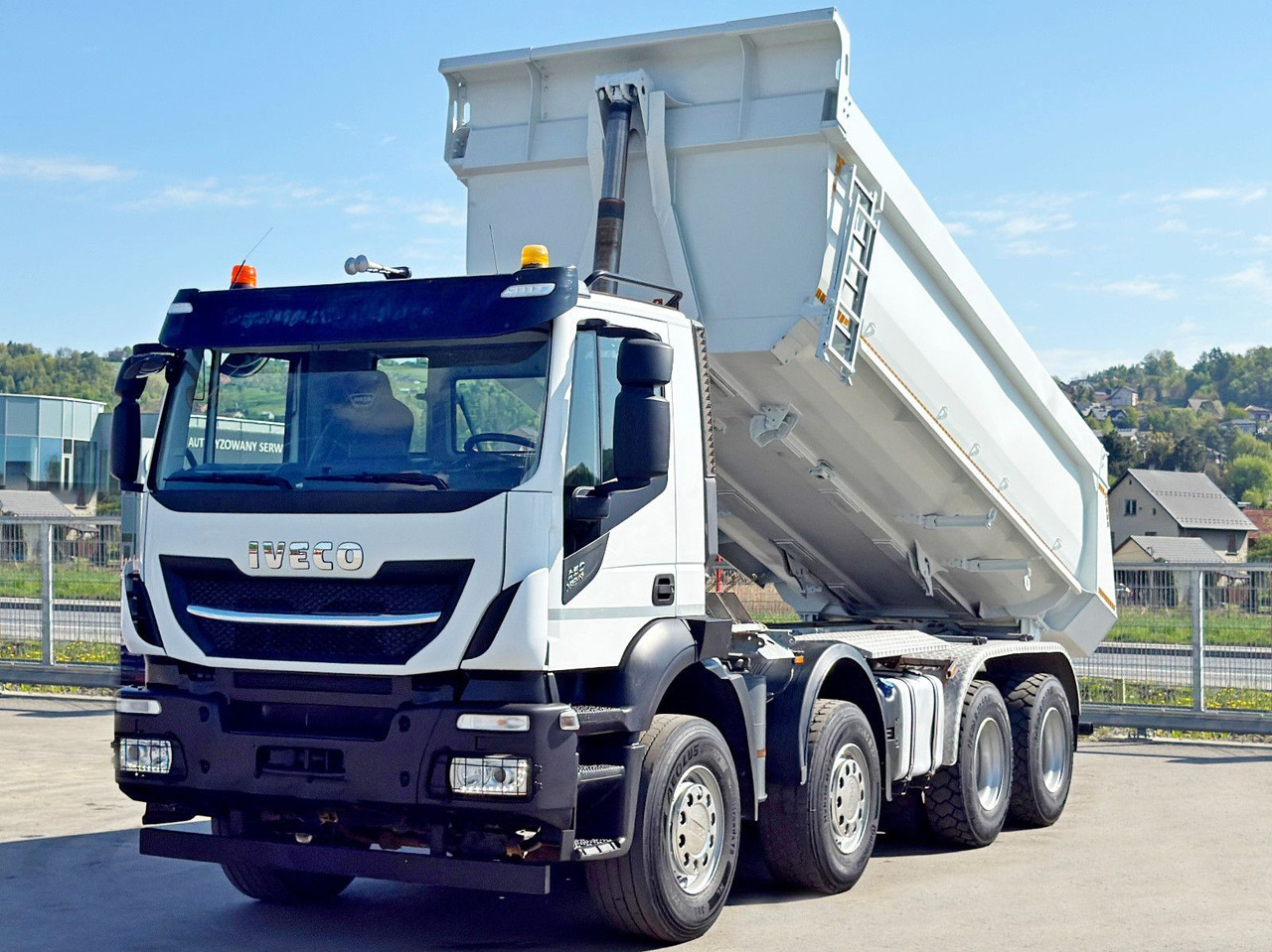 Iveco STRALIS X - WAY 460 * KIPPER * 8x4 * TOPZUSTAND - قلابات: صور 4 Iveco STRALIS X - WAY 460 * KIPPER * 8x4 * TOPZUSTAND - قلابات: صور 4