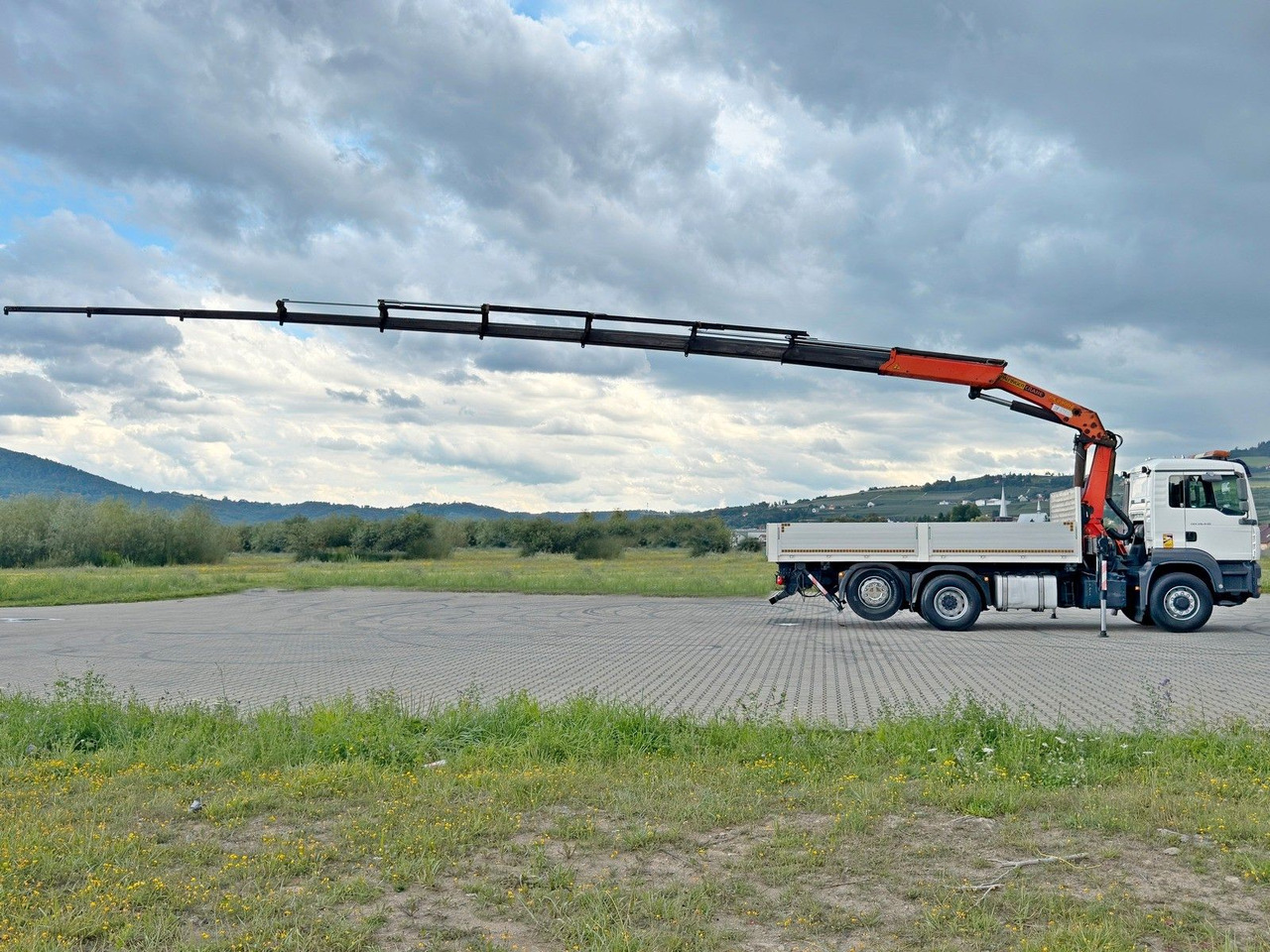 MAN TGA 26.430 Pritsche 5,50m + KRAN+ FUNK/6-4H2 MAN TGA 26.430 * PK 23002 + FUNK/6-4H2 - شاحنة كرين: صور 5 MAN TGA 26.430 Pritsche 5,50m + KRAN+ FUNK/6-4H2 MAN TGA 26.430 * PK 23002 + FUNK/6-4H2 - شاحنة كرين: صور 5