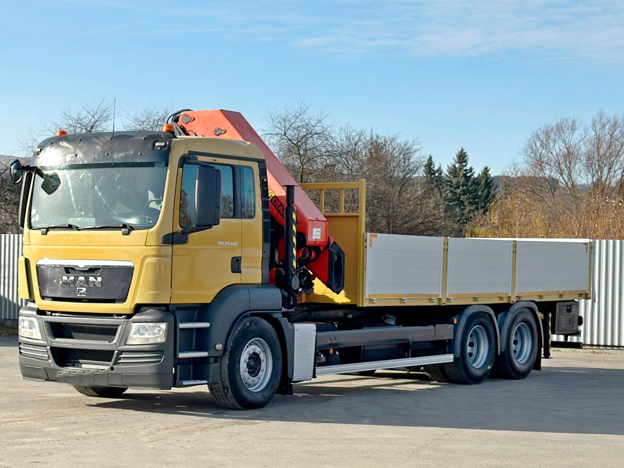 MAN TGS 28.440 Pritsche 6,55* PALFINGER PK 4502 - شاحنة كرين: صور 4 MAN TGS 28.440 Pritsche 6,55* PALFINGER PK 4502 - شاحنة كرين: صور 4