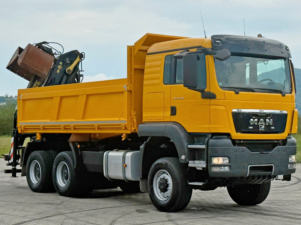 MAN TGS 33.480*KIPPER 5,10m * EPSILON E165Z76* 6x6 MAN TGS 33.480*KIPPER 5,10m * EPSILON E165Z76* 6x6 - شاحنة كرين, قلابات: صور 3 MAN TGS 33.480*KIPPER 5,10m * EPSILON E165Z76* 6x6 MAN TGS 33.480*KIPPER 5,10m * EPSILON E165Z76* 6x6 - شاحنة كرين, قلابات: صور 3