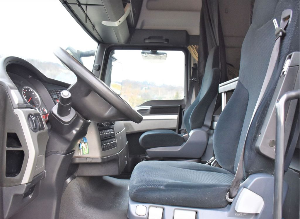 MAN TGX 18.440 Fahrgestell 7,00m + Anhänger 6,90m - الشاسيه شاحنة, شاحنة كرين: صور 5 MAN TGX 18.440 Fahrgestell 7,00m + Anhänger 6,90m - الشاسيه شاحنة, شاحنة كرين: صور 5