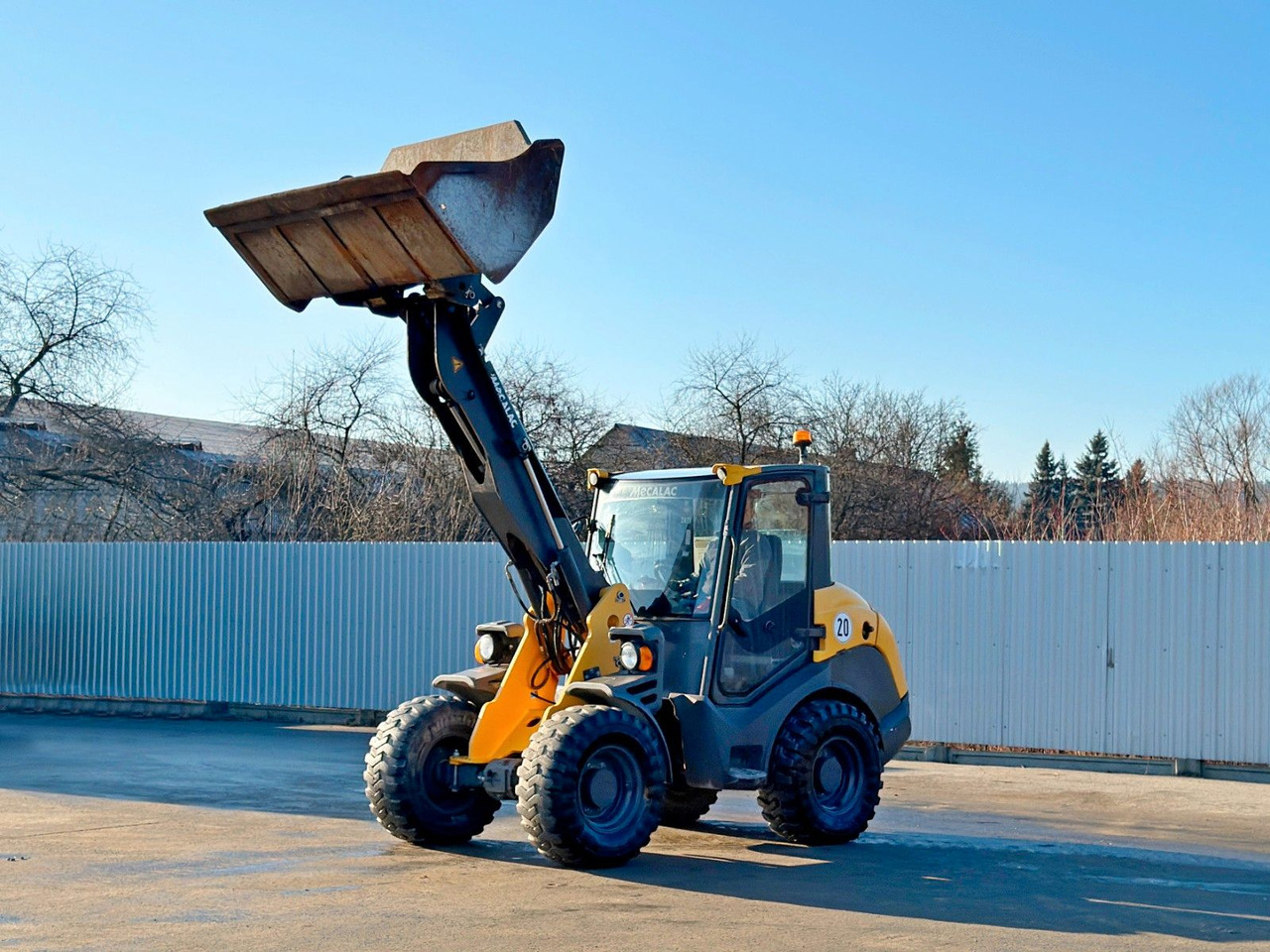 MECALAC AHLMANN AX 1000 * RADLADER * TOP - اللودر بعجل: صور 2 MECALAC AHLMANN AX 1000 * RADLADER * TOP - اللودر بعجل: صور 2