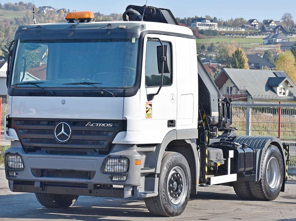 Mercedes-Benz ACTROS 1844 * Sattelzugmaschine *HIAB 330-5/FUNK Mercedes-Benz ACTROS 1844 * Sattelzugmaschine *HIAB 330-5/FUNK - شاحنة جرار: صور 3 Mercedes-Benz ACTROS 1844 * Sattelzugmaschine *HIAB 330-5/FUNK Mercedes-Benz ACTROS 1844 * Sattelzugmaschine *HIAB 330-5/FUNK - شاحنة جرار: صور 3