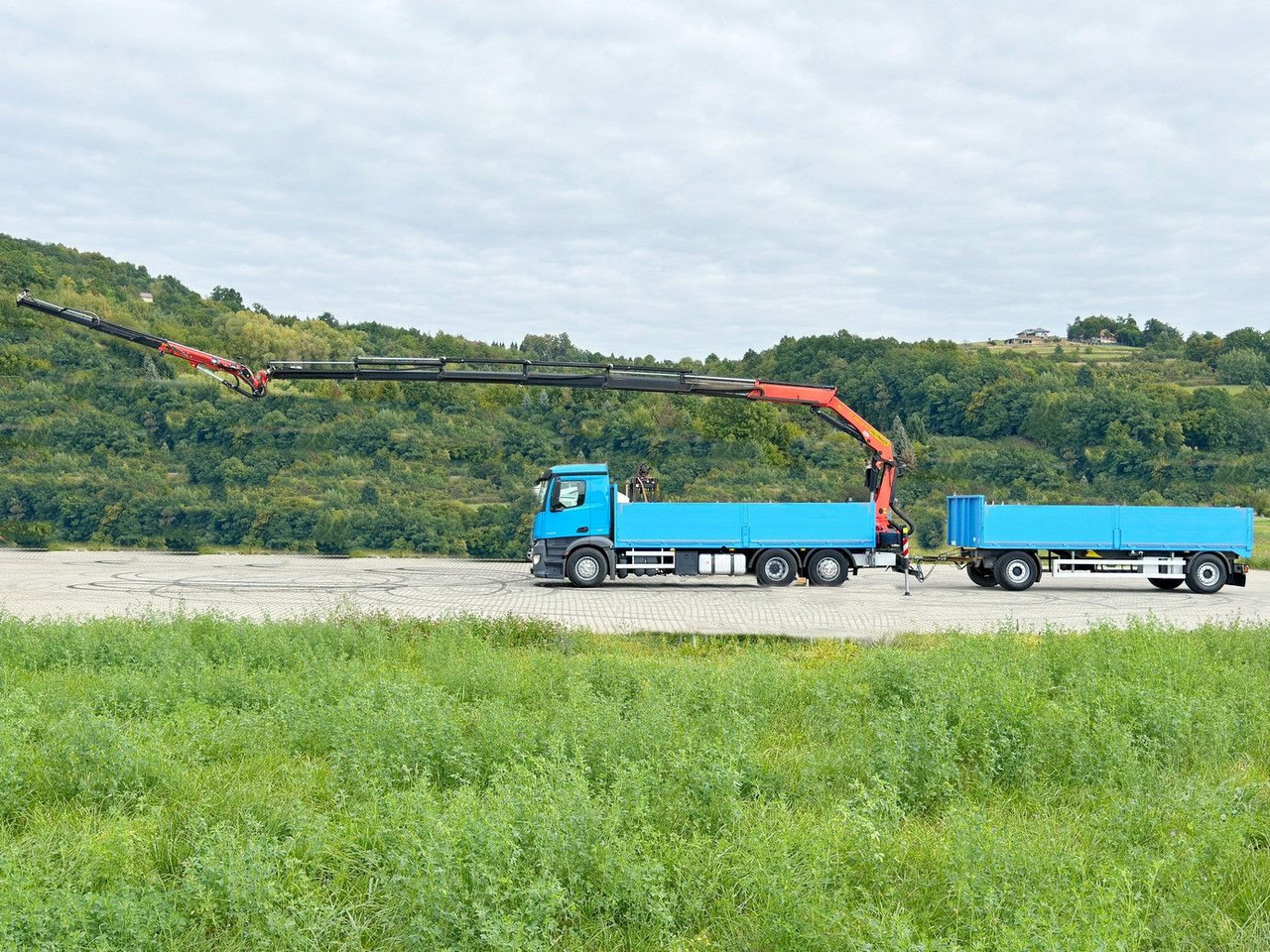 Mercedes-Benz ANTOS 2545*PK 26002-EHE+JIB PJ060A+Anhänger/FUNK - شاحنة كرين: صور 5 Mercedes-Benz ANTOS 2545*PK 26002-EHE+JIB PJ060A+Anhänger/FUNK - شاحنة كرين: صور 5