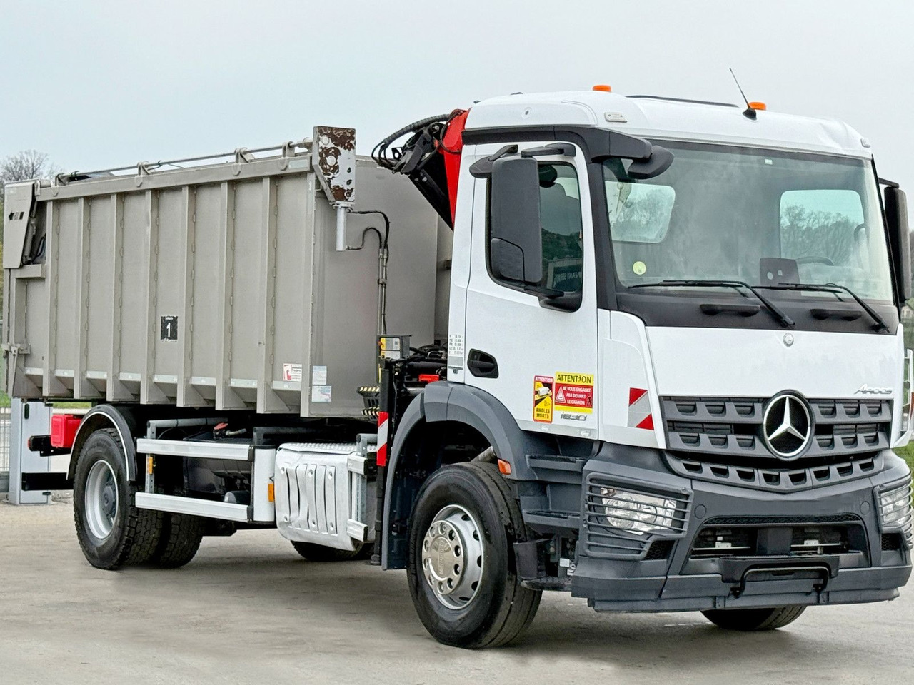 Mercedes-Benz AROCS 1830* KIPPER 5,00m * PK 7.501 SLD A + FUNK - قلابات, شاحنة كرين: صور 4 Mercedes-Benz AROCS 1830* KIPPER 5,00m * PK 7.501 SLD A + FUNK - قلابات, شاحنة كرين: صور 4
