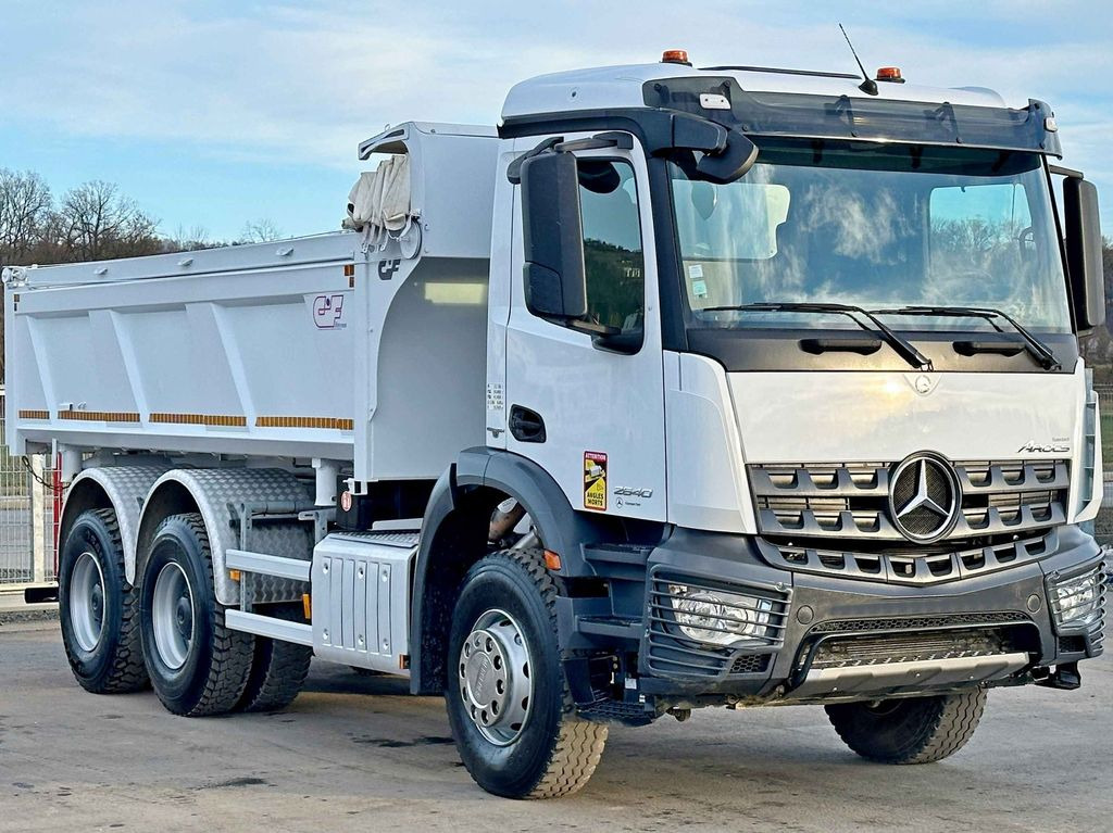 Mercedes-Benz AROCS 3240* KIPPER 5,10 + BORDMATIC / 6x4 Mercedes-Benz AROCS 2640* KIPPER 5,10 + BORDMATIC / 6x4 - قلابات: صور 4 Mercedes-Benz AROCS 3240* KIPPER 5,10 + BORDMATIC / 6x4 Mercedes-Benz AROCS 2640* KIPPER 5,10 + BORDMATIC / 6x4 - قلابات: صور 4