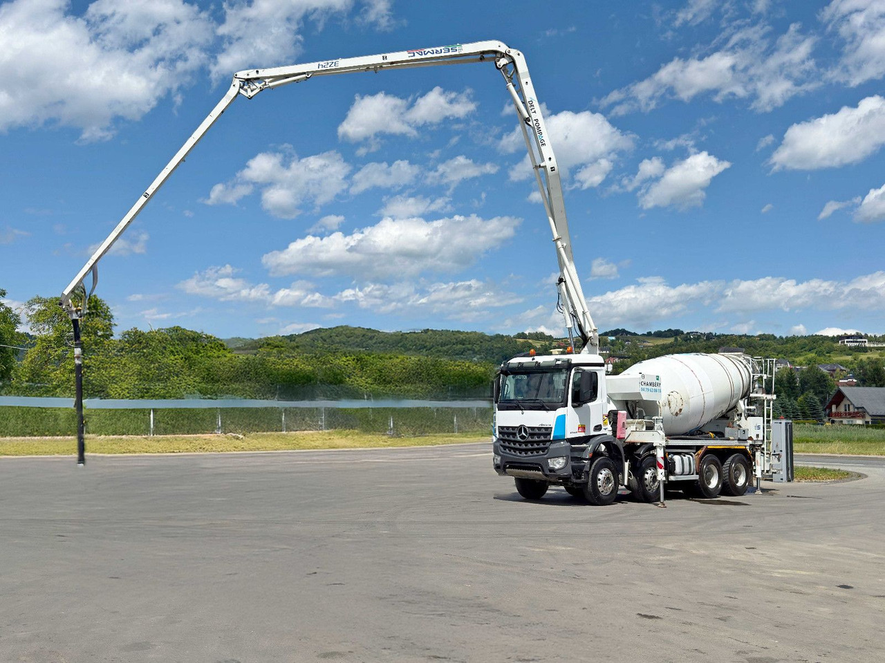 Mercedes-Benz AROCS 3743 * Betonpumpe + FUNK * 8x4 * TOP - مضخة خرسانة: صور 4 Mercedes-Benz AROCS 3743 * Betonpumpe + FUNK * 8x4 * TOP - مضخة خرسانة: صور 4