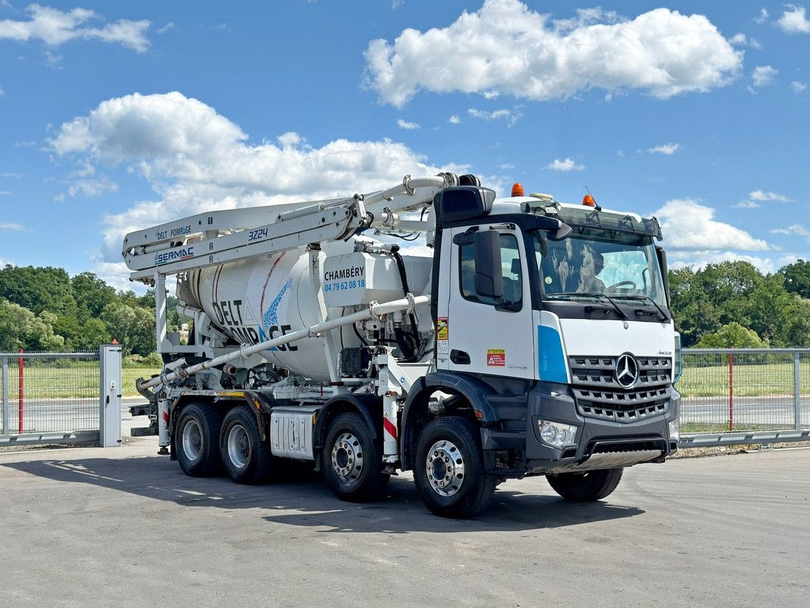 Mercedes-Benz AROCS 3743 * Betonpumpe + FUNK * 8x4 * TOP - مضخة خرسانة: صور 1 Mercedes-Benz AROCS 3743 * Betonpumpe + FUNK * 8x4 * TOP - مضخة خرسانة: صور 1