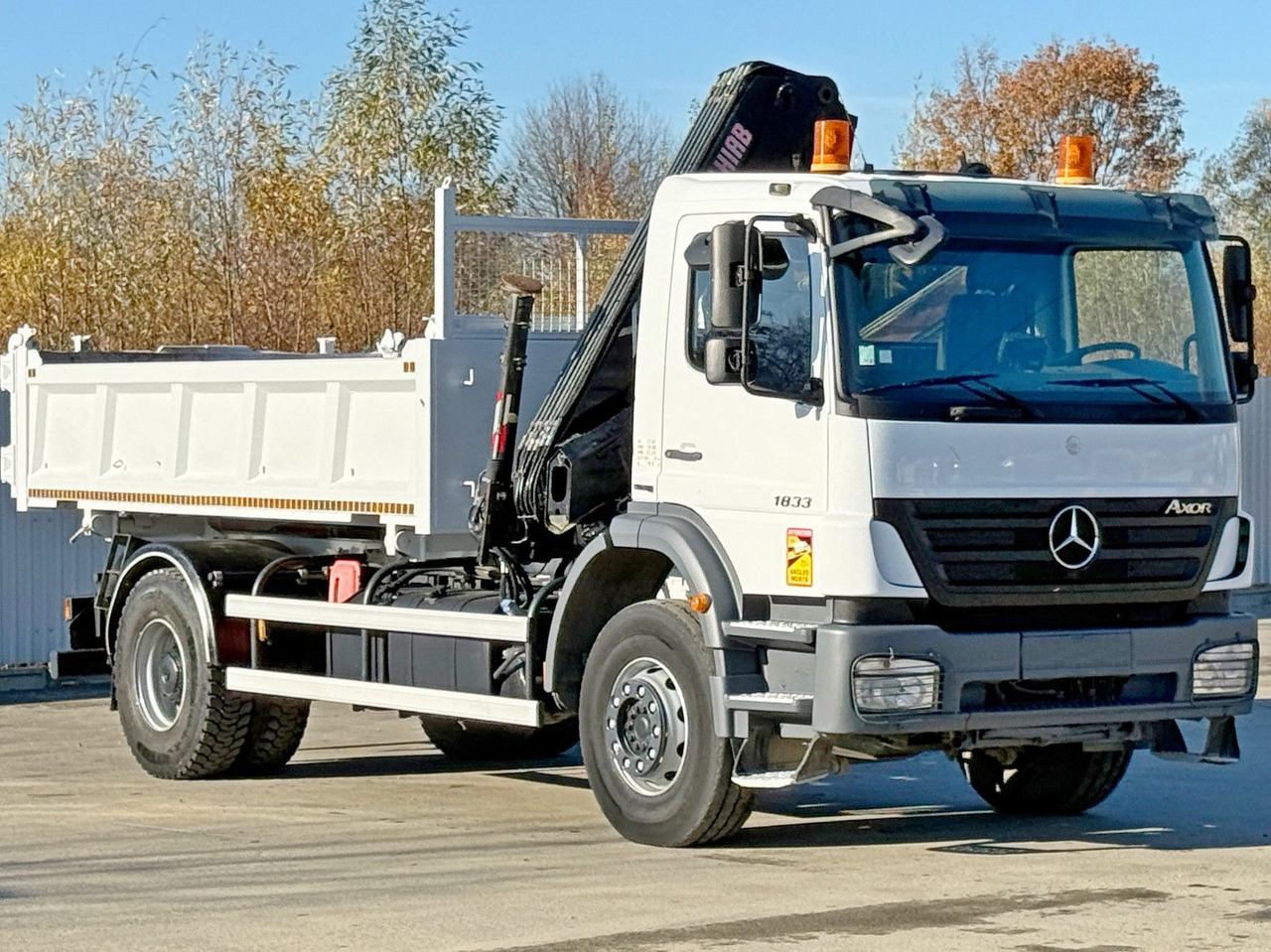 Mercedes-Benz AXOR 1833 * HIAB 144 B - 3 HIDUO + FUNK * TOP - شاحنة كرين: صور 4 Mercedes-Benz AXOR 1833 * HIAB 144 B - 3 HIDUO + FUNK * TOP - شاحنة كرين: صور 4