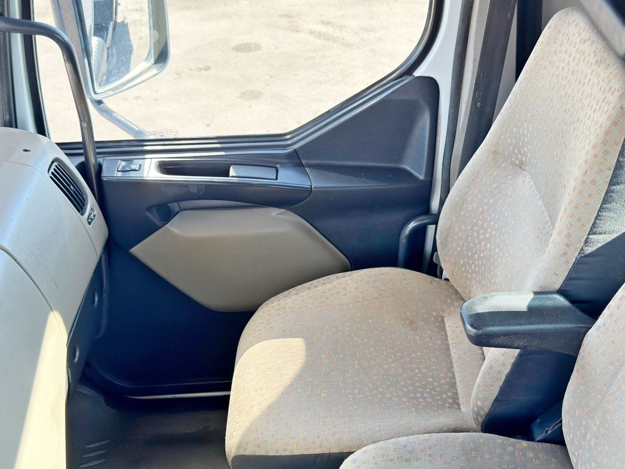 الشاسيه شاحنة Renault KERAX 370 * FAHRGESTELL 4,55 m / 4x4*TOPZUSTAND: صور 7