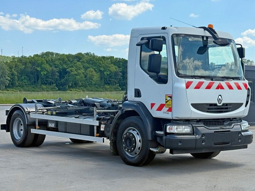 Renault MIDLUM 300 DXI* ABROLLKIPPER * TOPZUSTAND - شاحنة ذات الخطاف, شاحنة كرين: صور 3 Renault MIDLUM 300 DXI* ABROLLKIPPER * TOPZUSTAND - شاحنة ذات الخطاف, شاحنة كرين: صور 3