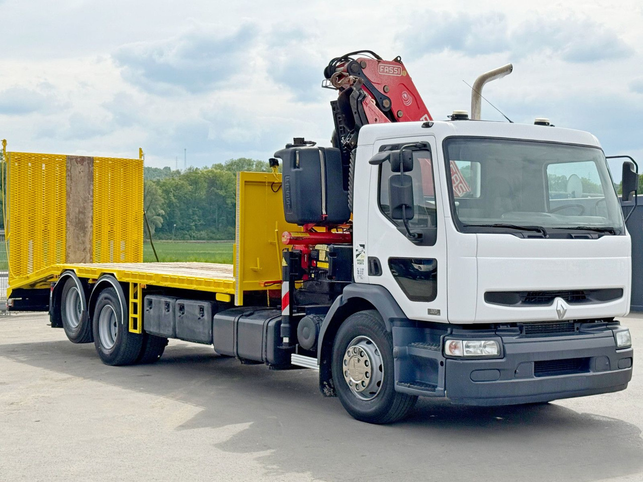 Renault PREMIUM 320 * FASSI F240B.22 + FUNK* TOP - سيارة السحب للتصليح: صور 3 Renault PREMIUM 320 * FASSI F240B.22 + FUNK* TOP - سيارة السحب للتصليح: صور 3