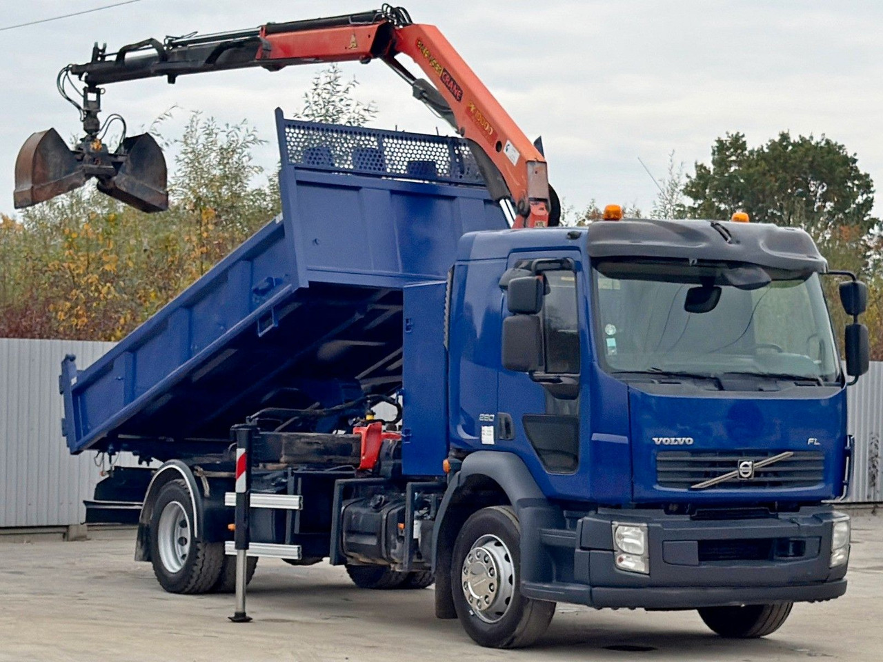 Volvo FL280 KIPPER 4,35m * PALFINGER PK 10000 + FUNK - قلابات, شاحنة كرين: صور 2 Volvo FL280 KIPPER 4,35m * PALFINGER PK 10000 + FUNK - قلابات, شاحنة كرين: صور 2
