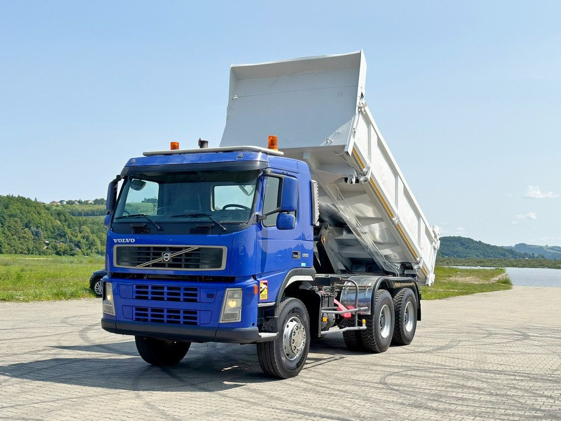Volvo FM 380 Kipper 5,20 m + BORDMATIC / 6x4 - قلابات, شاحنة كرين: صور 2 Volvo FM 380 Kipper 5,20 m + BORDMATIC / 6x4 - قلابات, شاحنة كرين: صور 2