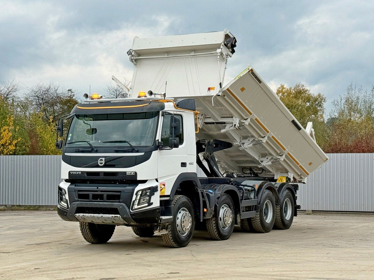 Volvo FMX 460 Kipper * BORDMATIC * 8x4 * TOPZUSTAND - قلابات: صور 2 Volvo FMX 460 Kipper * BORDMATIC * 8x4 * TOPZUSTAND - قلابات: صور 2