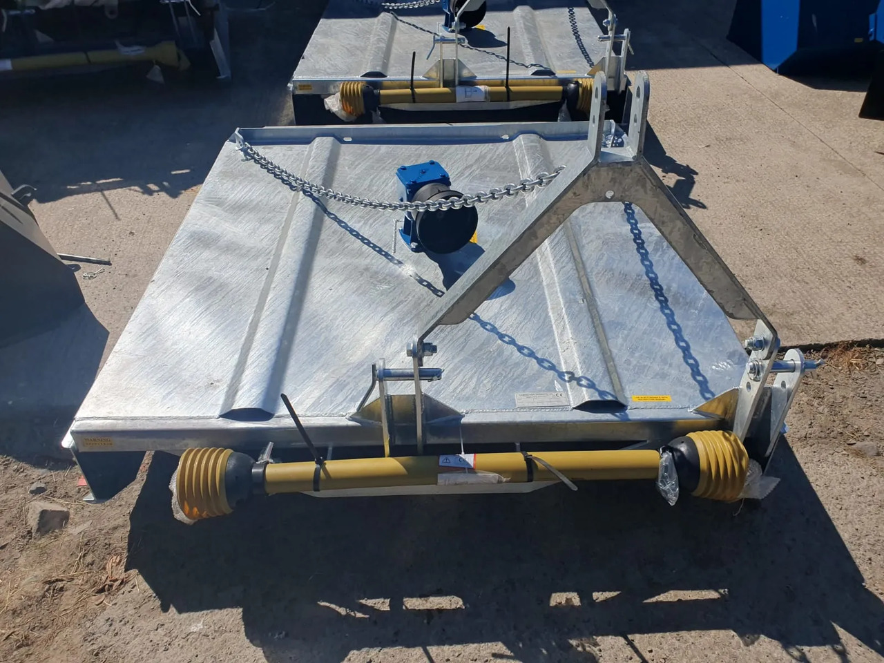 NEW FLEMING 6FT GALVANISED TOPPER - آلة قطع أوراق البطاطس: صور 1 NEW FLEMING 6FT GALVANISED TOPPER - آلة قطع أوراق البطاطس: صور 1