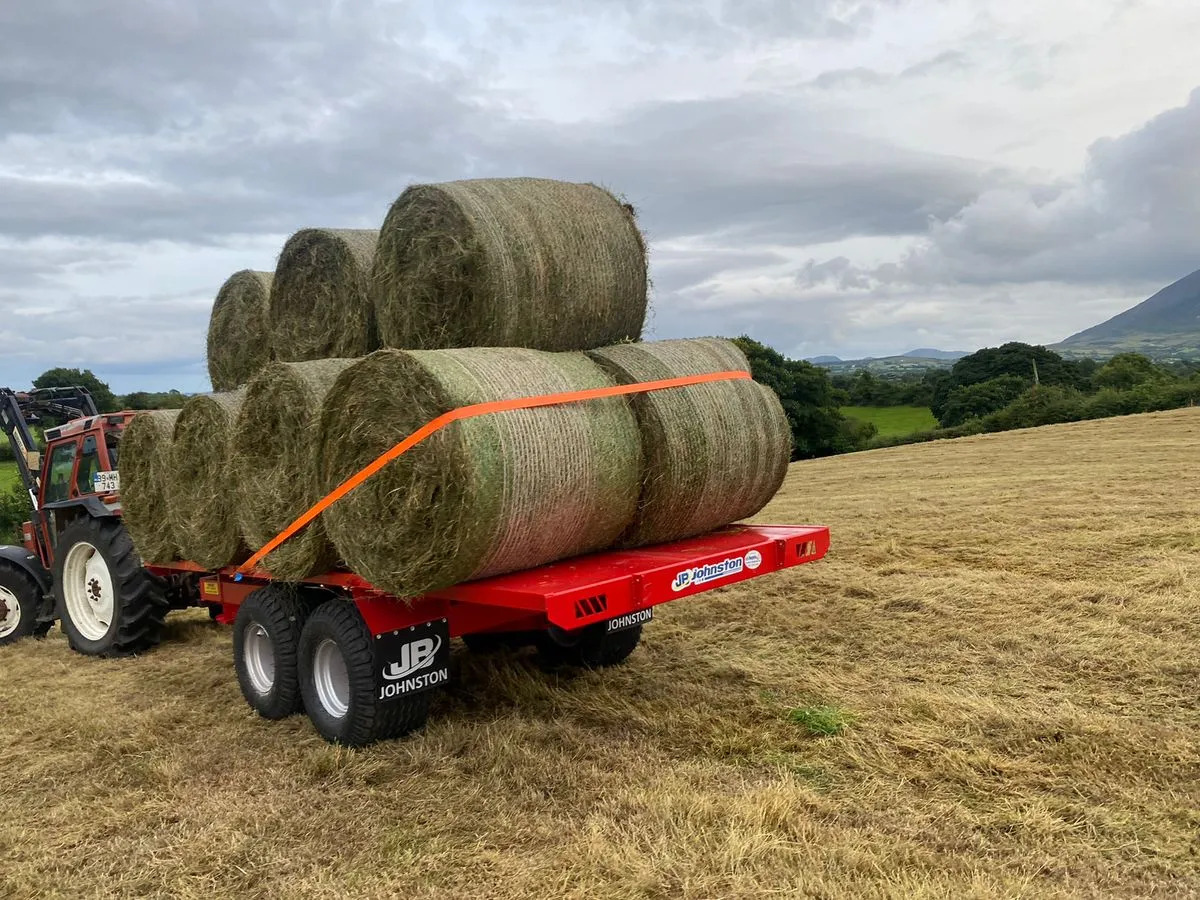 New Johnson Tractor Tipping Trailer - قلابة مقطورة الزراعية: صور 4 New Johnson Tractor Tipping Trailer - قلابة مقطورة الزراعية: صور 4