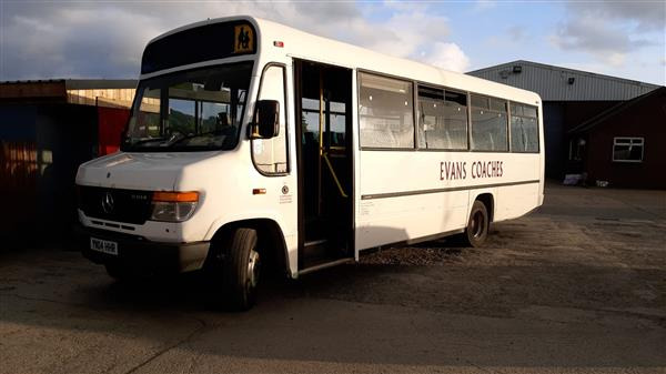 2004 Mercedes 33 seat dual purpose minicoach - باص النقل بين المدن: صور 1 2004 Mercedes 33 seat dual purpose minicoach - باص النقل بين المدن: صور 1